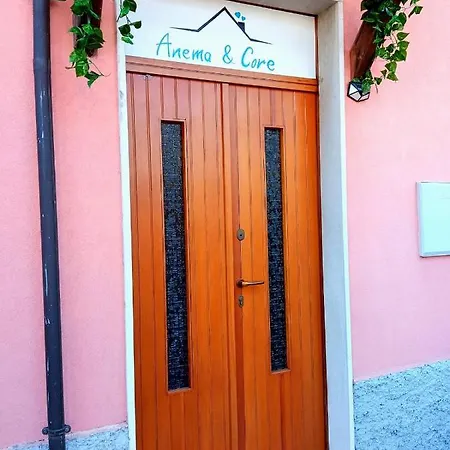 Holiday home Casa Vacanza Anema E Core